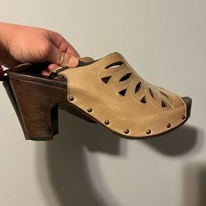 Dansko Rowena leather cut out heels